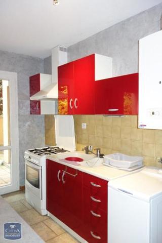 Appartement à louer 2 pièces 59.98m²