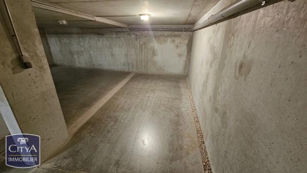 Parking à vendre 12.5m² Toulon (83000)