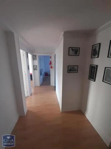 Appartement à louer 3 pièces 72m² Belfort (90000)