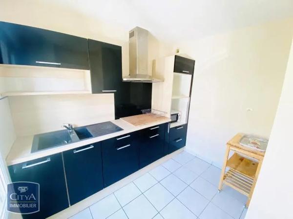 Maison à louer 4 pièces 80.88m² Nevers (58000)