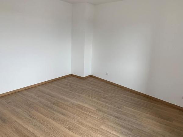 Clermont-Ferrand, Appartement de 45 m 2 de 163 400 € FAI