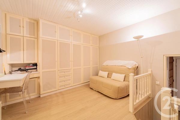 Appartement F4 à vendre  4 pièces - 74,09 m 2   NICE  - 06