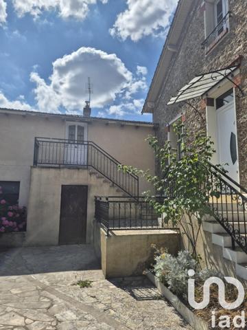 Maison à vendre 6 pièces 140 m² Saint-Pierre-du-Perray