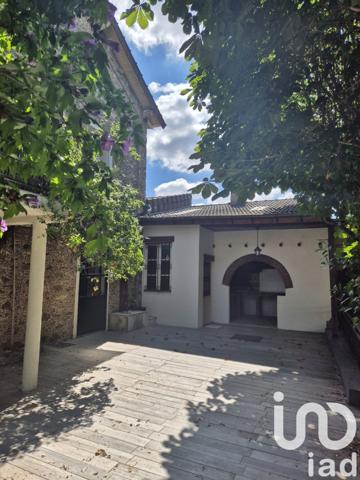 Maison à vendre 6 pièces 140 m² Saint-Pierre-du-Perray