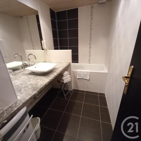 Immeuble à vendre  234,39 m2 MONTLUCON - 03