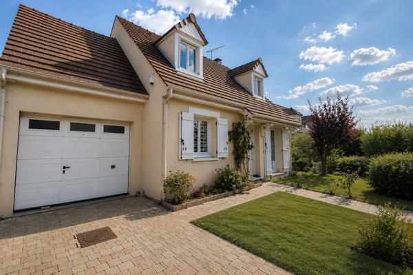 Maison familiale avec grand terrain à Périgny-sur-Yerres