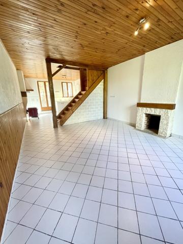 Maison Individuelle T2 - Charme & Calme ! Jardin & Dépendance.