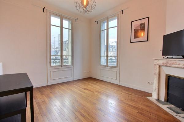 Appartement Asnieres Sur Seine 2 pièce(s) 49.17 m2