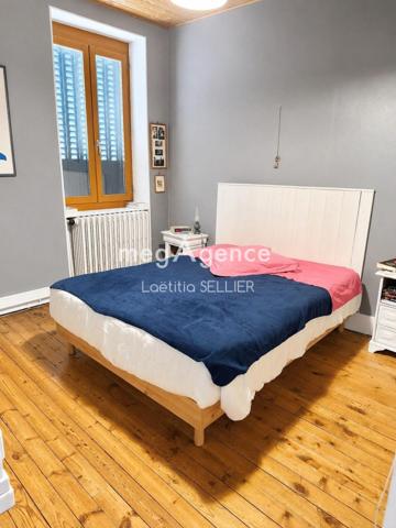 Maison à MONTLUCON, 03100 - 4 pièces 105m²