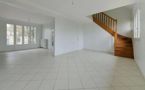 Maison à vendre 4 pièces VOUVRAY SUR HUISNE (72)