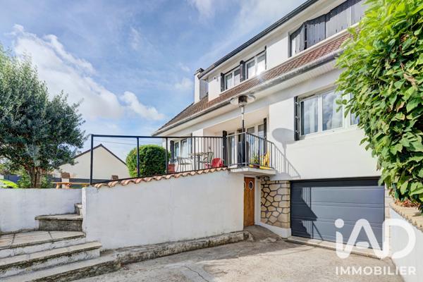 Maison à vendre 7 pièces 137,01 m² Fontenay-en-Parisis