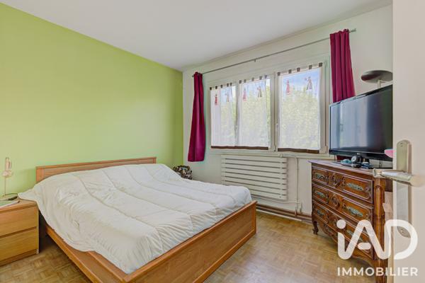 Maison à vendre 7 pièces 137,01 m² Fontenay-en-Parisis