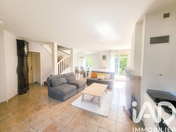 Maison à vendre 6 pièces 124 m² Longjumeau
