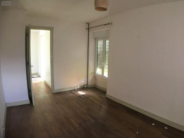 Maison à restaurer à vendre à Saint-James dans la Manche (50240), ref : 12541/386