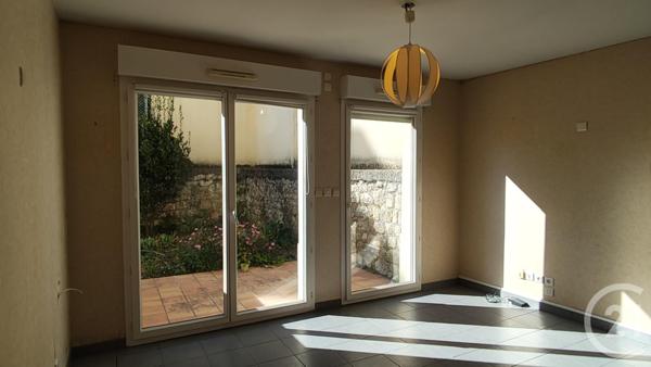 Appartement à vendre  5 pièces - 86,90 m2 SAINTES - 17