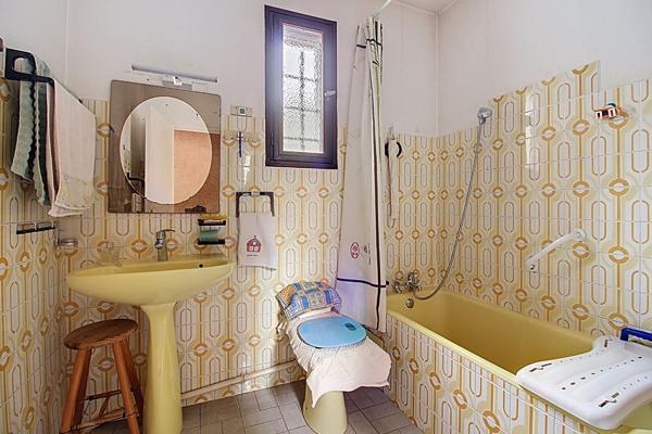 Maison familiale type 4 /5 avec dépendance  de Type 2/3 , Vue dominante