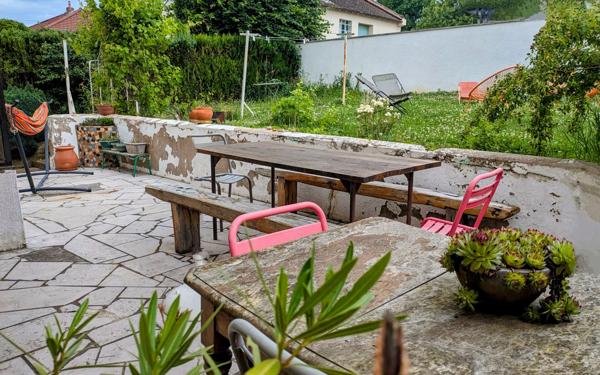 Maison à vendre    4 pièces •  Charnay-lès-Mâcon