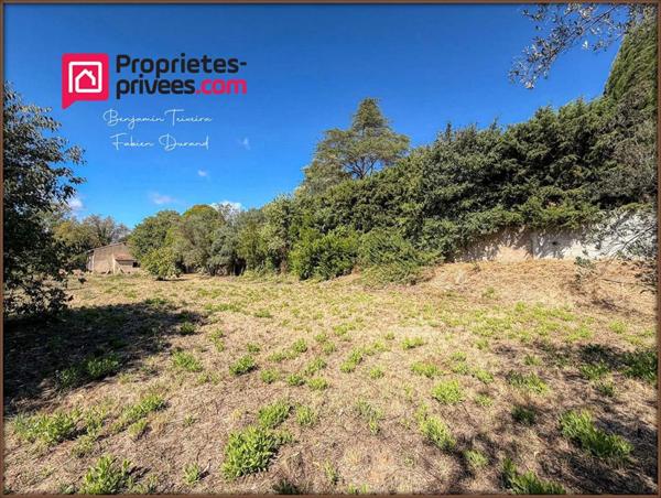 Terrain Draguignan 833 m2