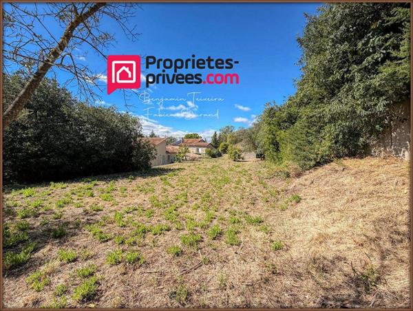 Terrain Draguignan 833 m2