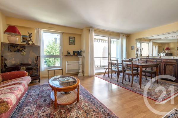 Appartement F5 à vendre  5 pièces - 101,26 m 2   ST MAUR DES FOSSES  - 94