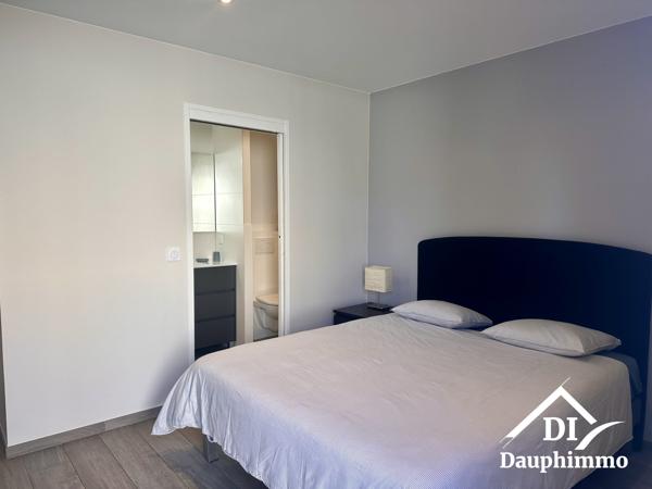 Villa contemporaine vue mer