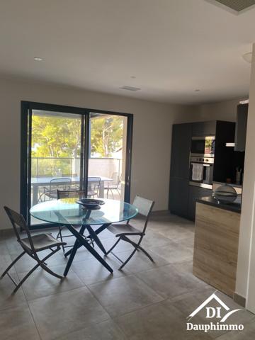 Villa contemporaine vue mer