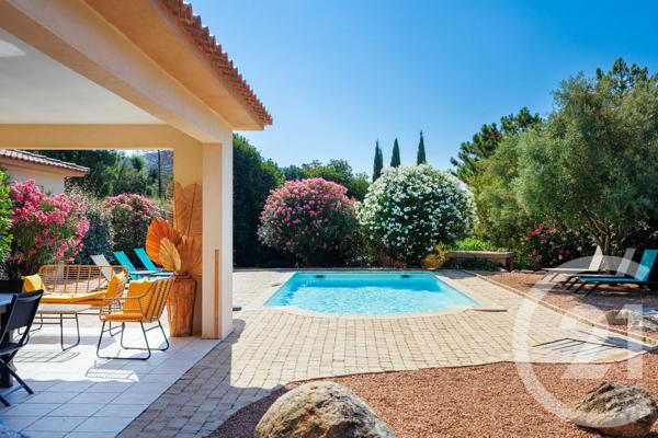 Maison à vendre  5 pièces - 132 m 2   LECCI  - 201