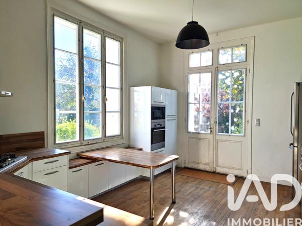 Maison à vendre 9 pièces 264 m² Cognac