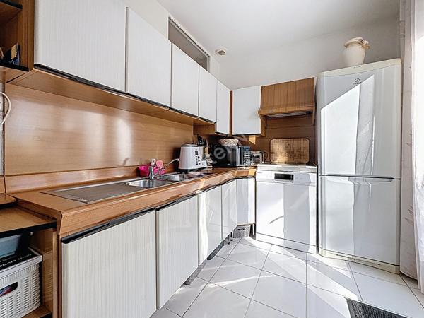 Maison 83 m², 3 chambres, garage double