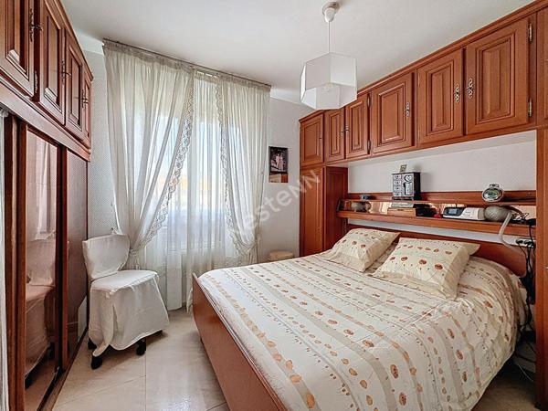 Maison 83 m², 3 chambres, garage double