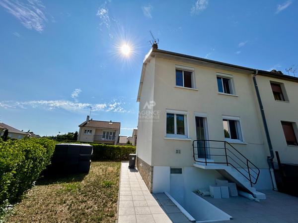 Maison Acheres 4 pièce(s) 67 m2 €371 000 ** - Référence 8806