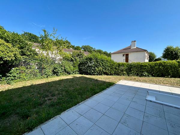 Maison Acheres 4 pièce(s) 67 m2 €371 000 ** - Référence 8806