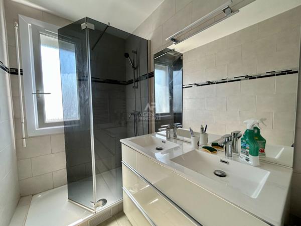 Maison Acheres 4 pièce(s) 67 m2 €371 000 ** - Référence 8806