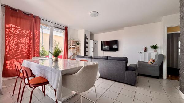 Appartement  4 pièces 80.85 m2 avec terrasse 33m2
