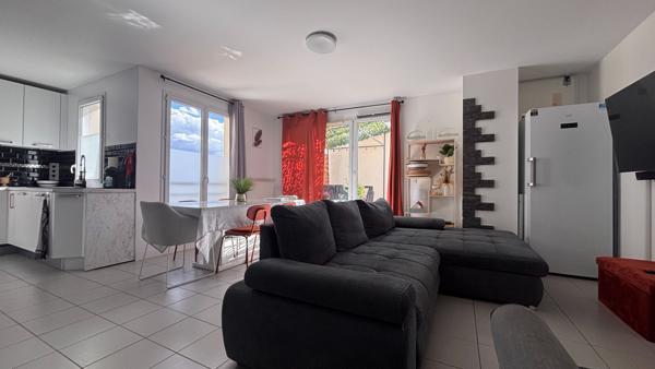 Appartement  4 pièces 80.85 m2 avec terrasse 33m2