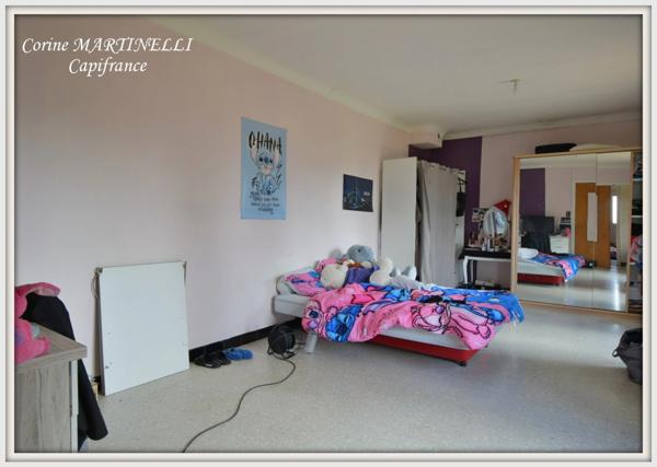 A vendre : Maison de campagne 190 m² à rénover