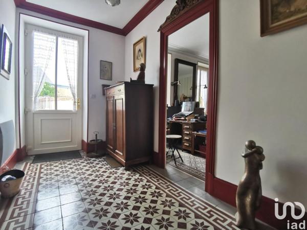 Maison 5 pièces de 140 m² à Saint-Honoré-les-Bains (58360)