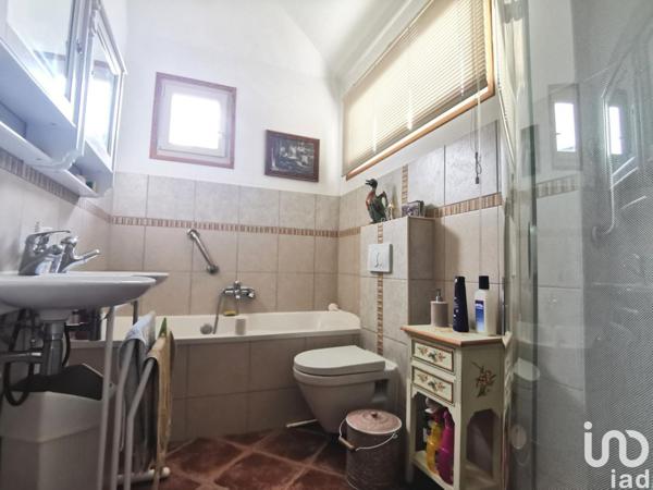 Maison 5 pièces de 140 m² à Saint-Honoré-les-Bains (58360)