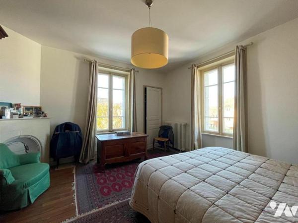 SAINT-MALO - Maison de charme de 246m² avec dépendance.