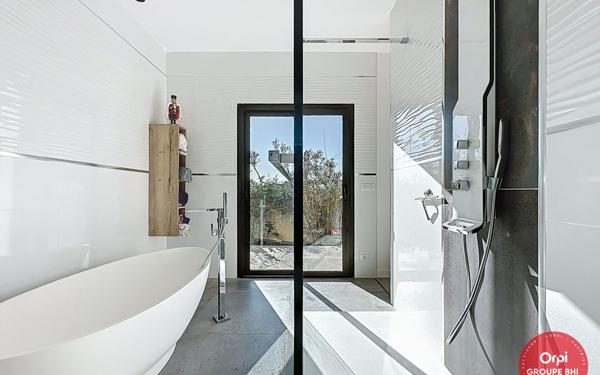 Maison à vendre    5 pièces •  Aubais