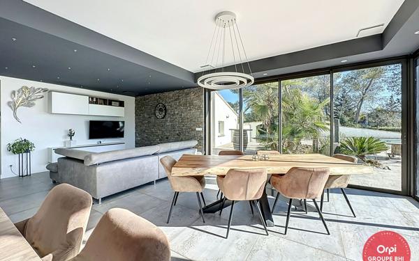 Maison à vendre    5 pièces •  Aubais