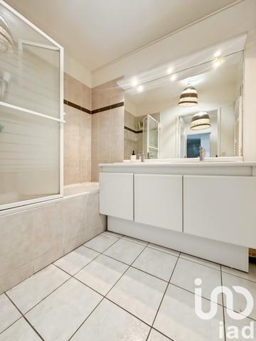 Appartement à vendre 3 pièces 67 m² Évry