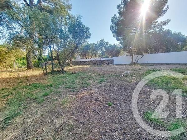 Terrain à vendre  800 m2 DRAGUIGNAN - 83