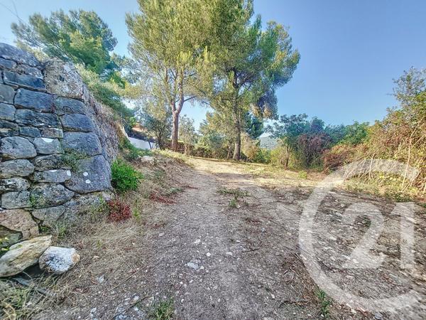 Terrain à vendre  800 m2 DRAGUIGNAN - 83