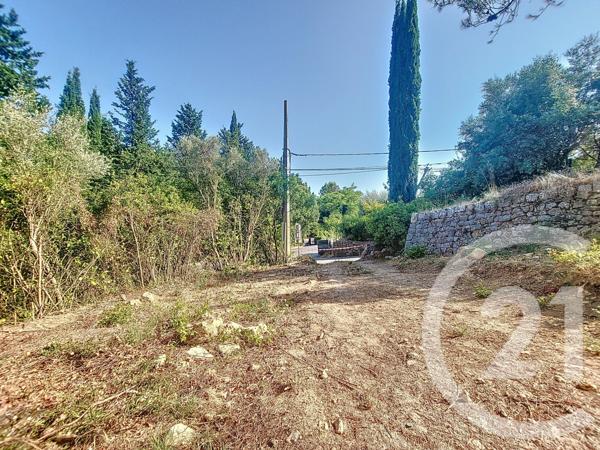 Terrain à vendre  800 m2 DRAGUIGNAN - 83