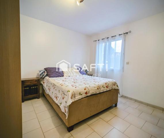 Maison plain-pied  – Saint-Sernin 07 – Quartier résidentiel.