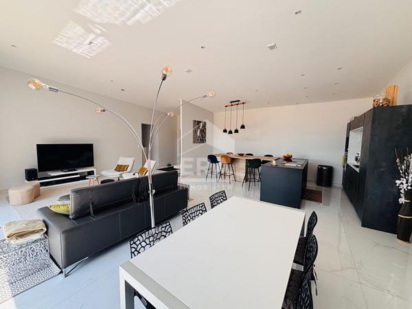 Villa contemporaine haut de gamme ? 167 m² sur terrain de 4 800 m² ? Villespy (11)