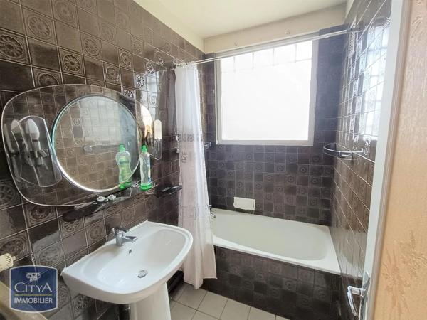 Vente maison 6 pièces de 177m²