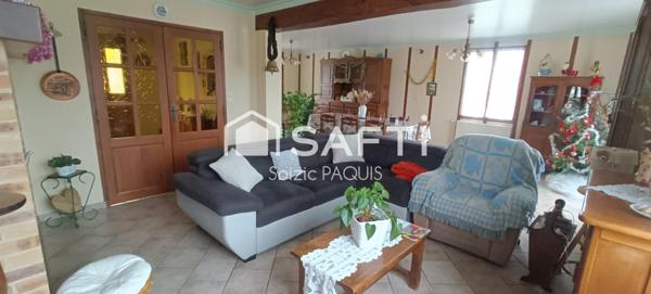 Très beau pavillon de maçon avec sous-sol total et dépendances