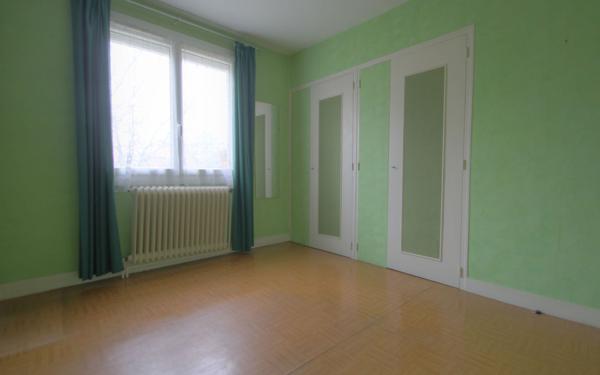 Maison à vendre    4 pièces •  La Chapelle-Saint-Mesmin